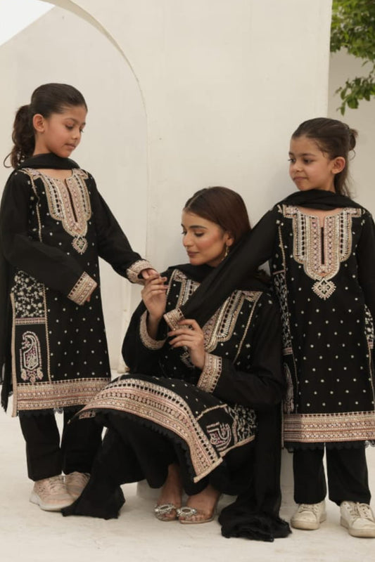 Mother Daughter Pakistani Suits