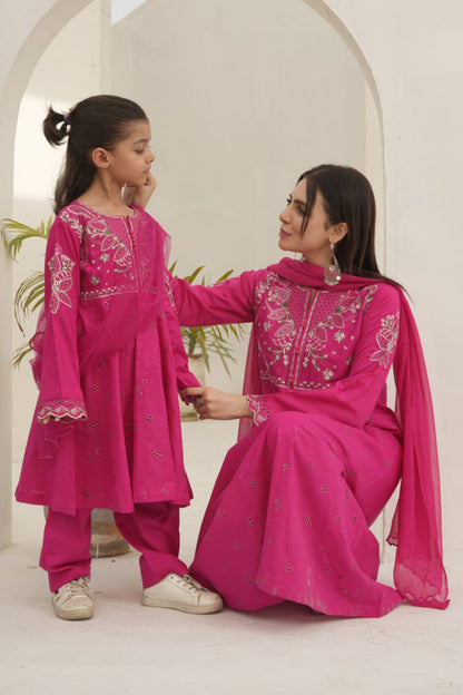 Pakistani Women’s Casual Wear 3-Piece Suit, Mother & Daughter Collection – Lawn, Pink | 1469 | Designer Rack