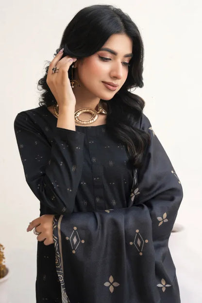 Pakistani Ready to Wear winter Khadder Black Suit for Women – Winter Designer Collection