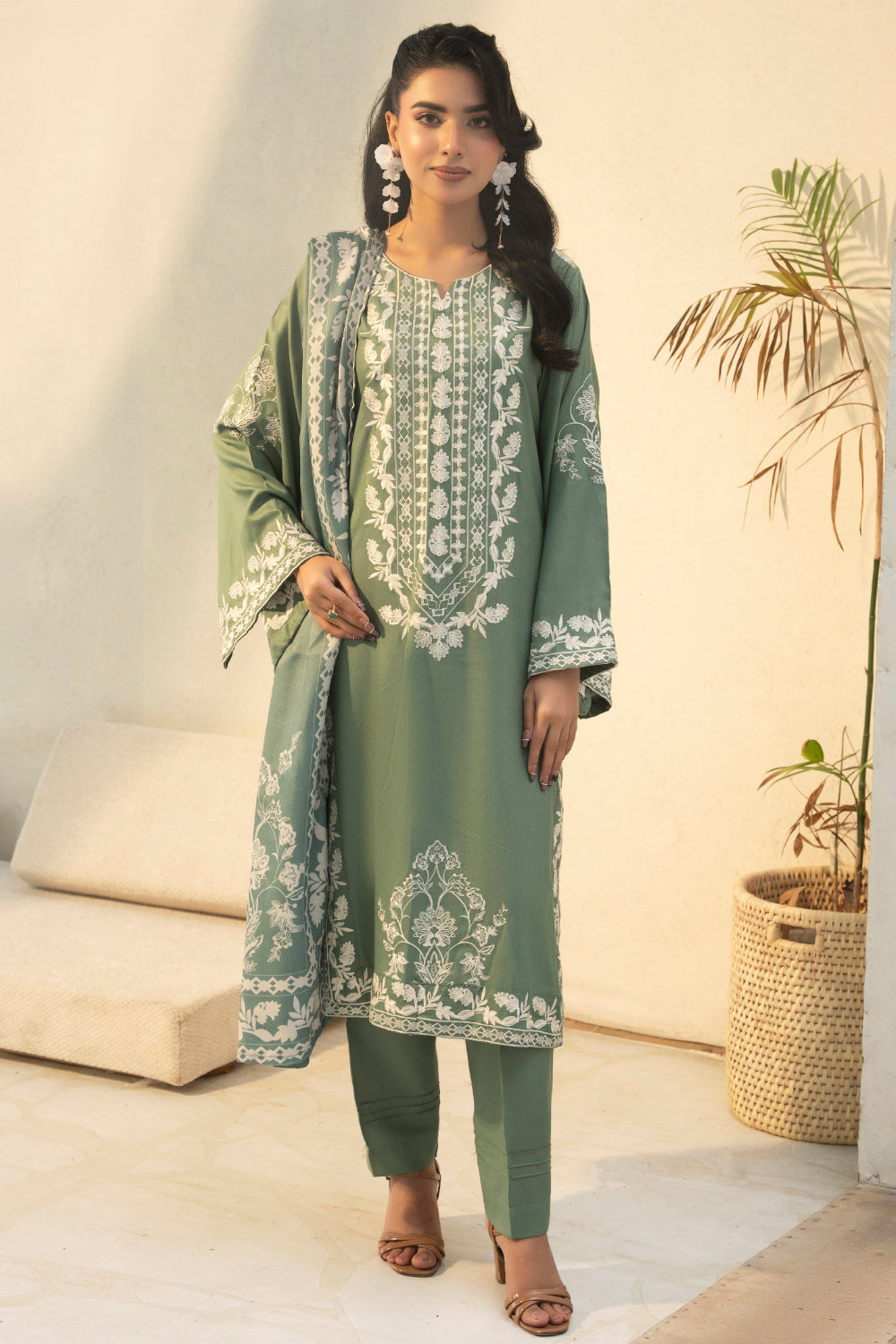 Pakistani Women’s Casual Winter Wear 3-Piece Embroidered  Suit – Dhanak, Sea Green | 1478 | Designer Rack