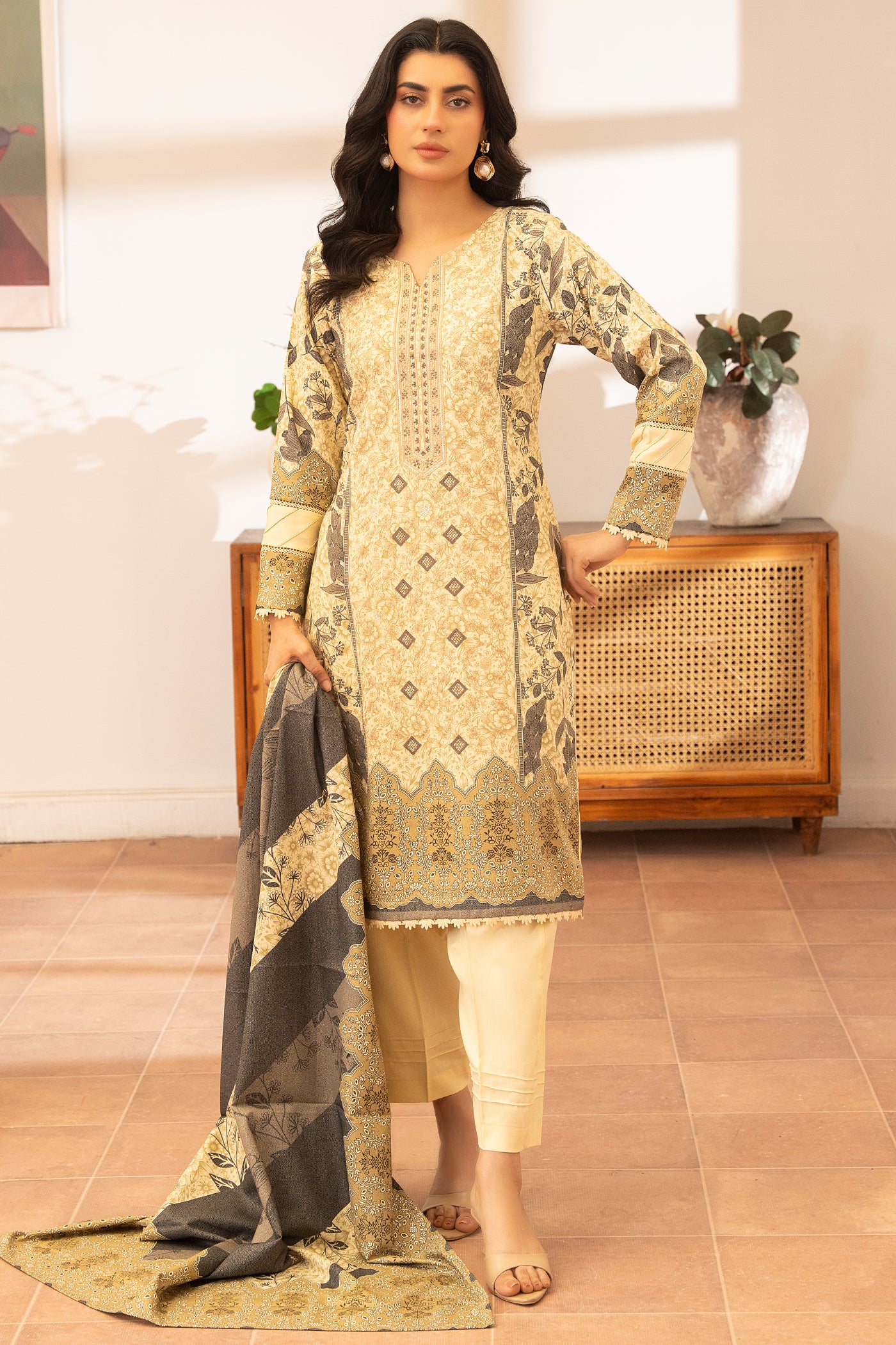 Pakistani Women’s Casual Winter Wear 3-Piece Embroidered  Suit – Dhanak, Beige | 1477 | Designer Rack