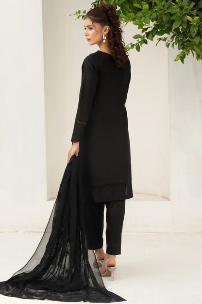 Baroque Embroidered Lawn 1468 Black