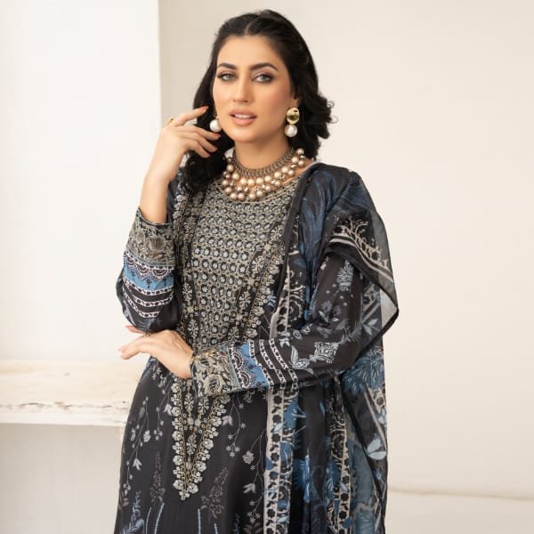 Jade Embroidered Silk 1471 Black