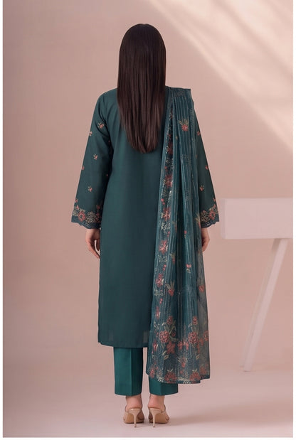 Pakistani Women's Casual Wear 3 pc Suit Linen Green | 1500 | Designer Rack