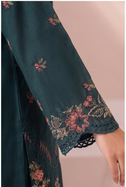 Pakistani Women's Casual Wear 3 pc Suit Linen Green | 1500 | Designer Rack