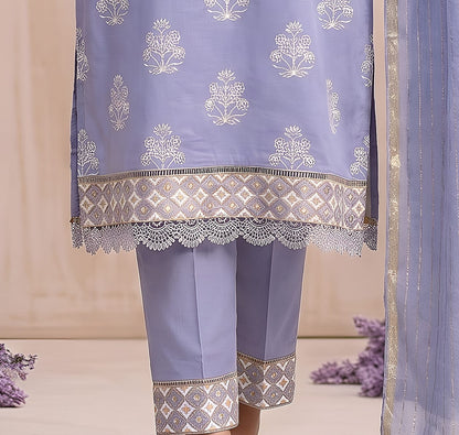 Pakistani Women's Casual Wear 3 pc Suit Cambric Cotton Sky Blue| 1501 | Designer Rack